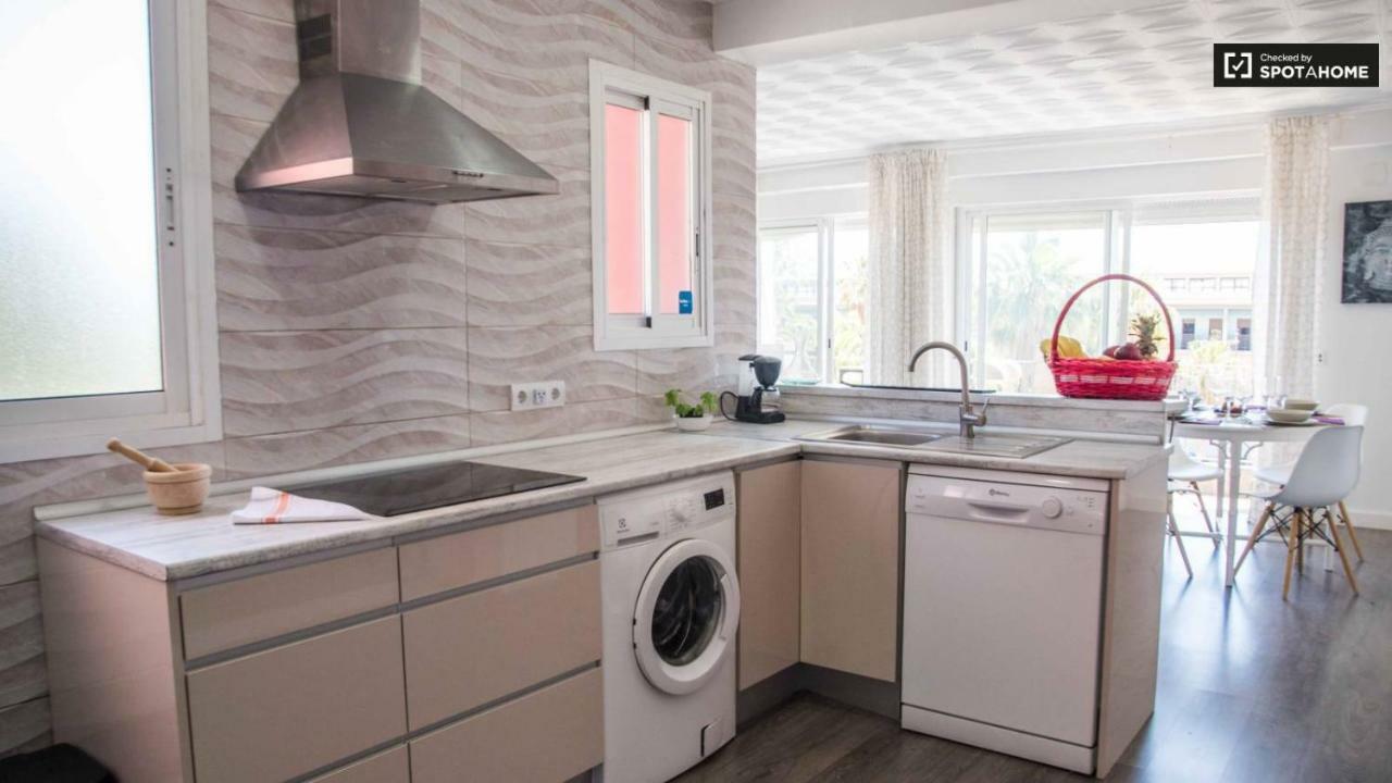 Apartmentsuitespain Atic Panoramic Beach Valencia Eksteriør bilde